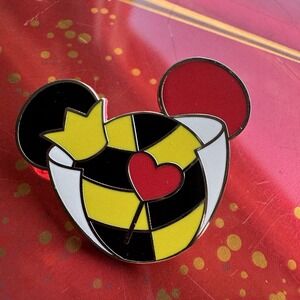 Disney Villains Mickey Mouse Icon Ear Mystery Pin Queen Of Hearts Alice Wonderla